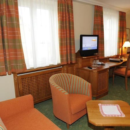 Pension Schloßcafé Hochleitner Tamsweg Exterior foto