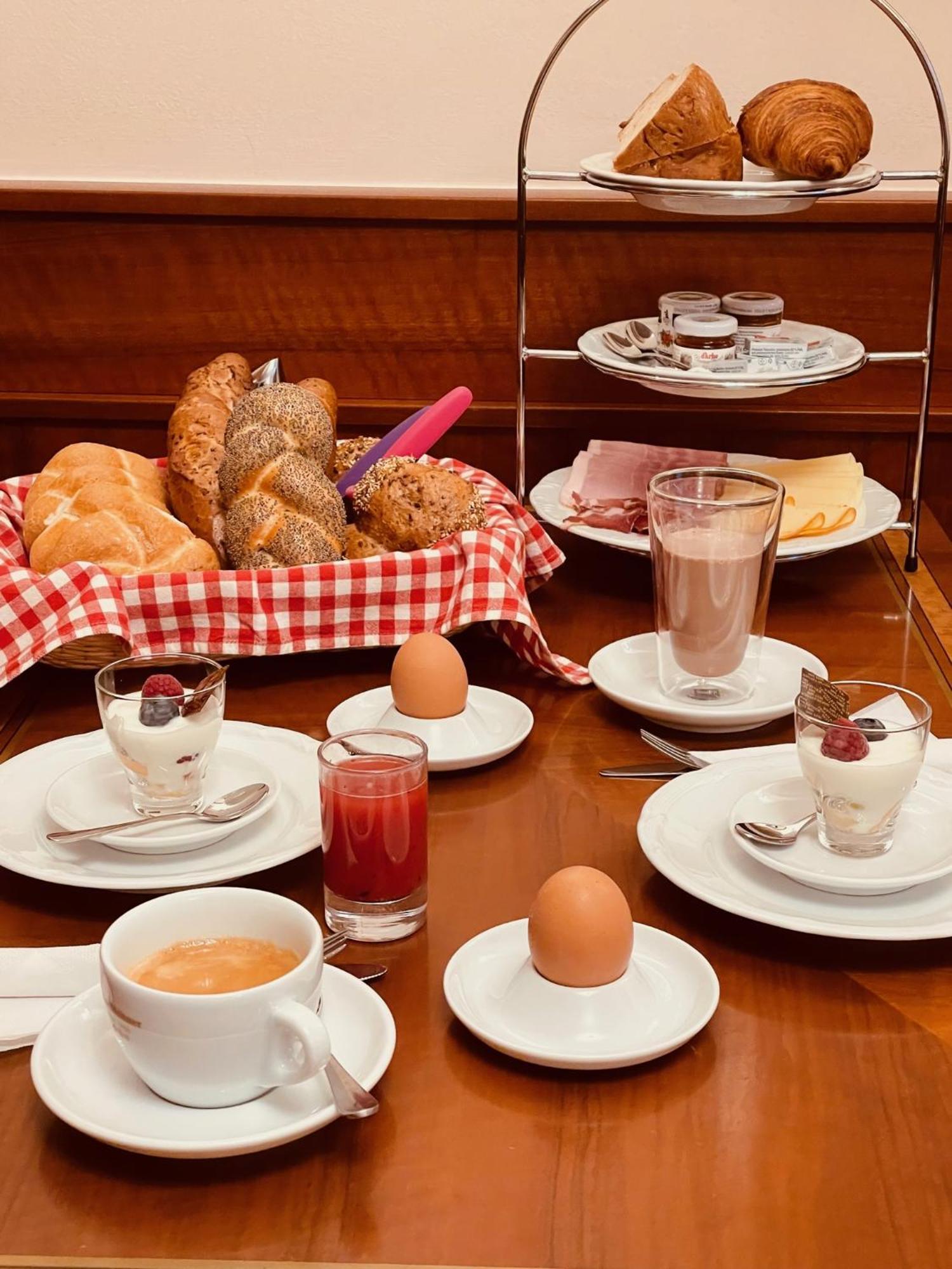 Pension Schloßcafé Hochleitner Tamsweg Exterior foto
